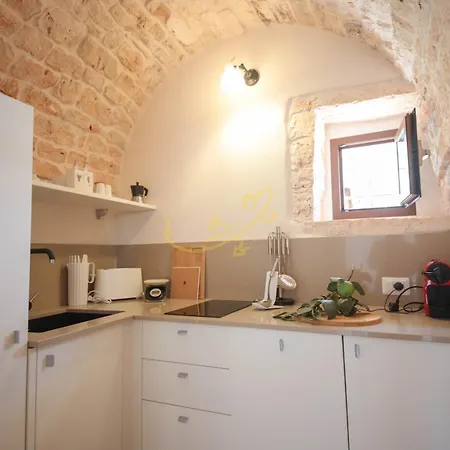 Td Torretta San Procopio Stone House With Pool Castellana Grotte